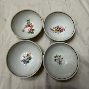 Floral Porcelain Bowls Set